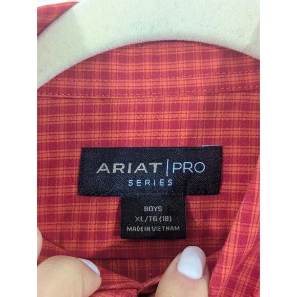 Ariat Boys Teen Pro Series Plaid Red Button Down Shirt Cowboy Western Sz XL (18) - Picture 2 of 10
